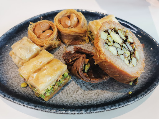 Photo of B Beirut Meza,Catering & Sweets - Hallonbergsplan 12, 174 52 Sundbyberg